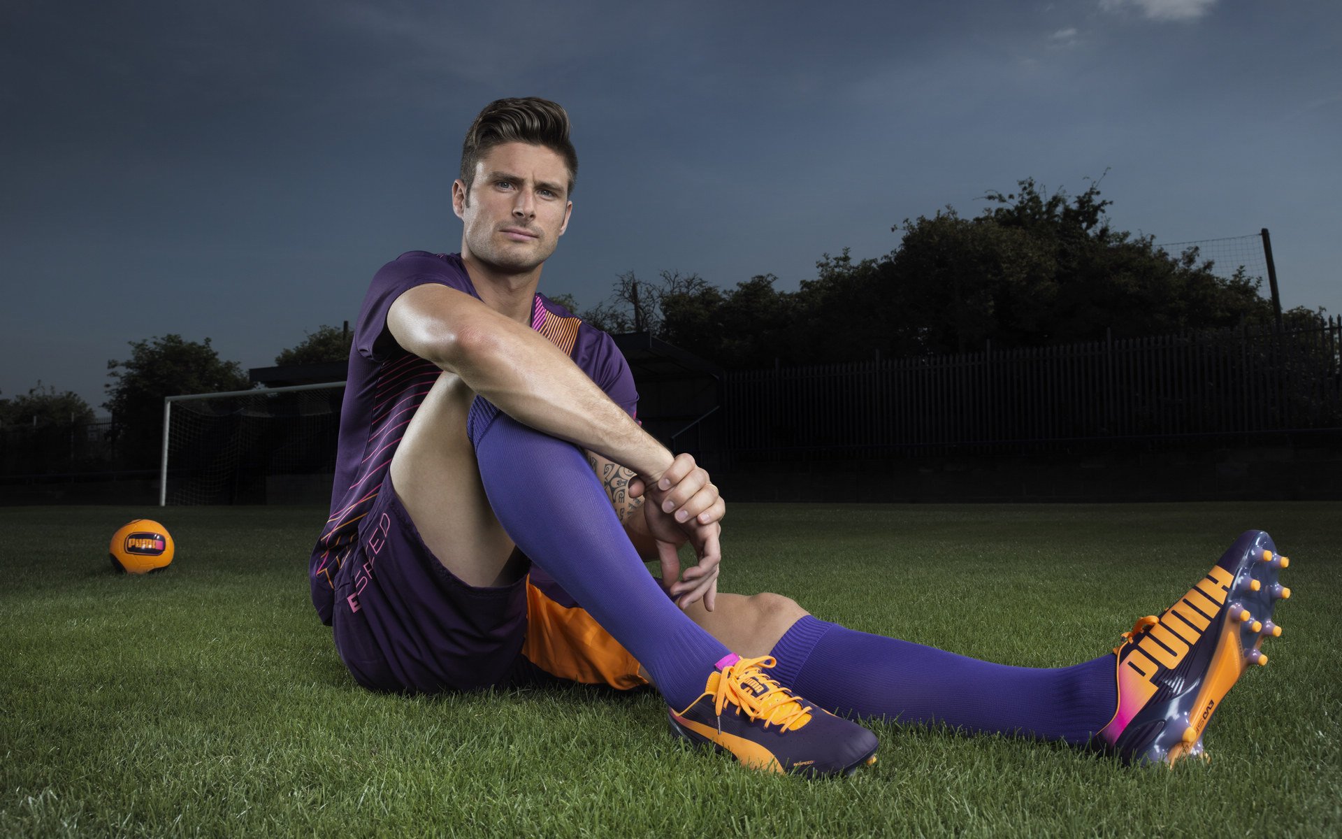 F1新赛季揭幕战之夜，西亚卡姆攻防转换核心，速度与节奏的跨界交响